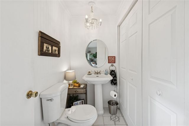 3024 Hyland Rd, Penn Twp, PA 15642