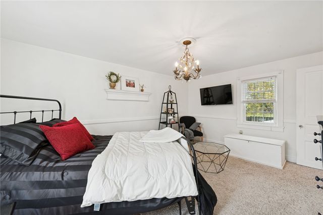 3024 Hyland Rd, Penn Twp, PA 15642