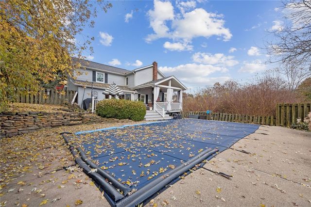 3024 Hyland Rd, Penn Twp, PA 15642