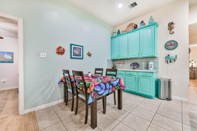 1010 Hyland Lane, League City, TX 77573