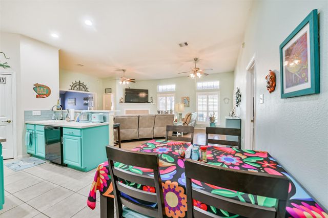 1010 Hyland Lane, League City, TX 77573