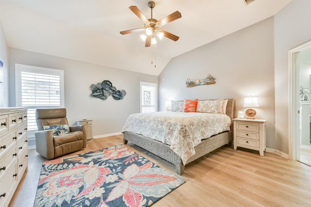 1010 Hyland Lane, League City, TX 77573