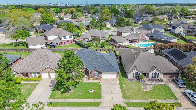 1010 Hyland Lane, League City, TX 77573