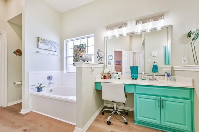 1010 Hyland Lane, League City, TX 77573