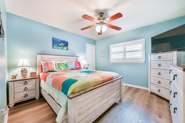 1010 Hyland Lane, League City, TX 77573