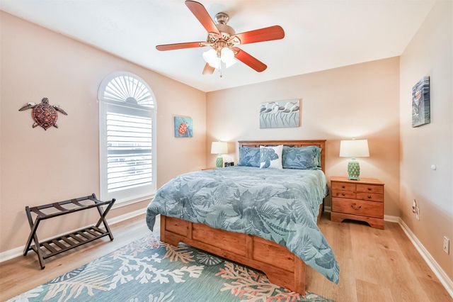 1010 Hyland Lane, League City, TX 77573