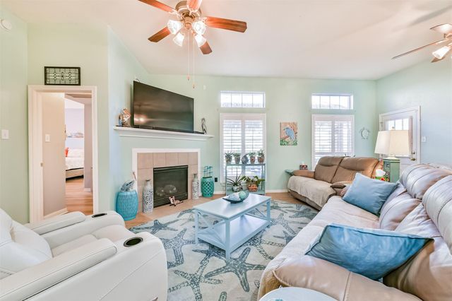 1010 Hyland Lane, League City, TX 77573