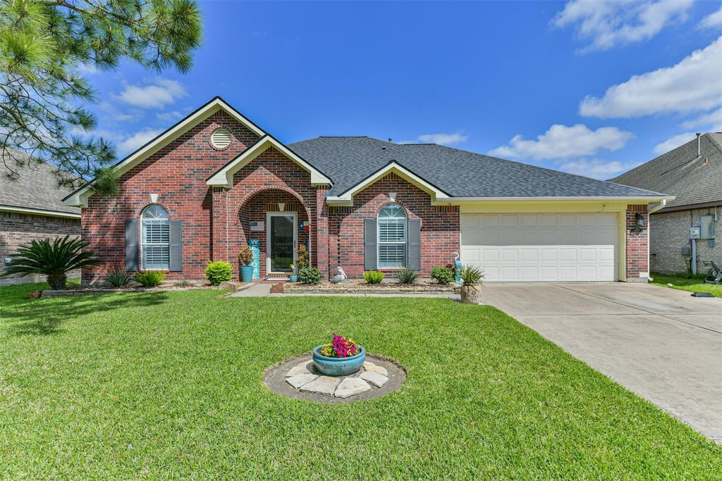 1010 Hyland Lane, League City, TX 77573