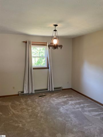175 Oak Hill Drive, Piedmont, SC 29673