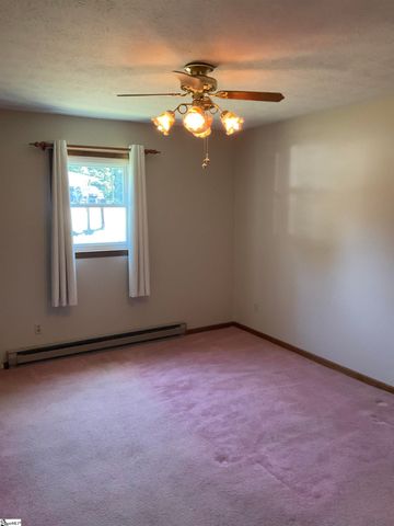 175 Oak Hill Drive, Piedmont, SC 29673