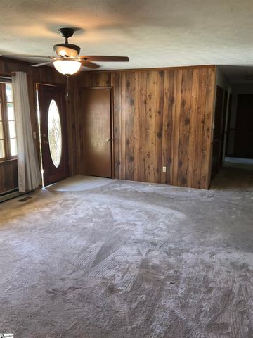 175 Oak Hill Drive, Piedmont, SC 29673