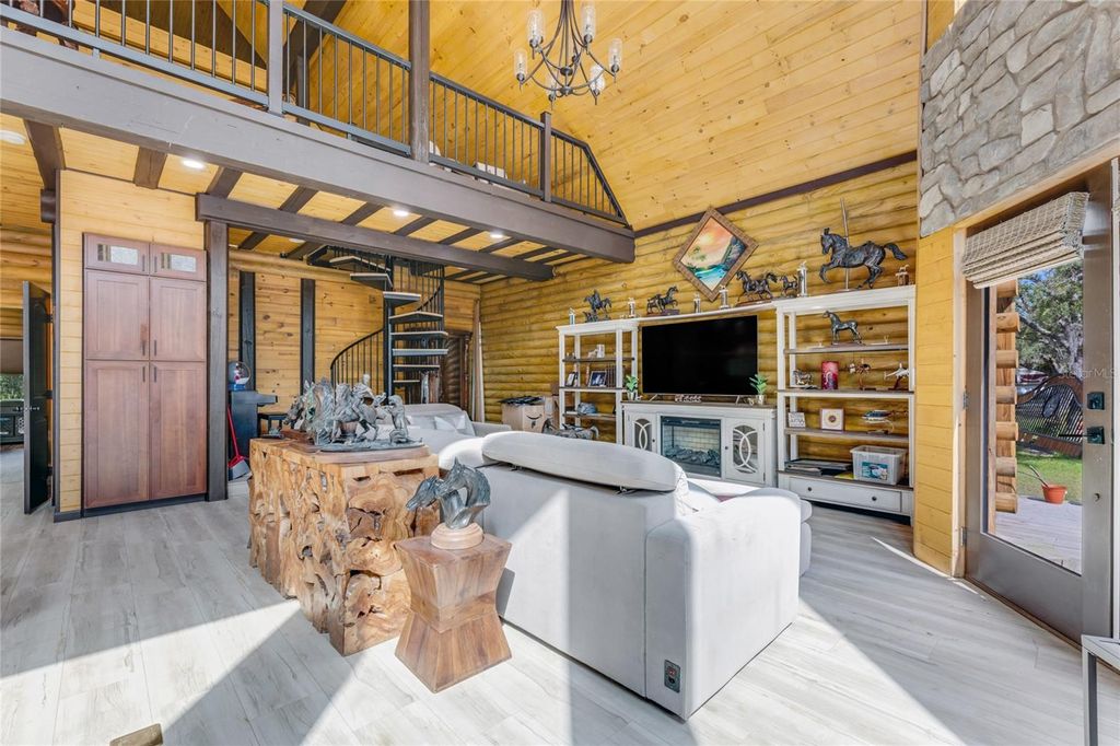 Image 15 of property listing at 1100 TALLACOE TRAIL, New Smyrna Beach, FL 32168