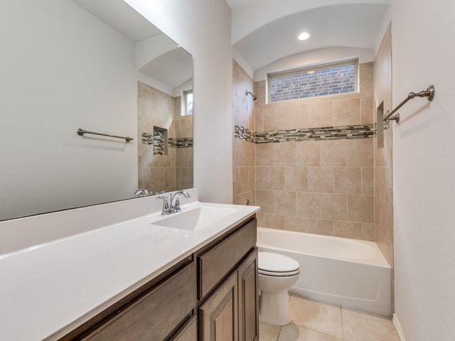 11332 Gold Canyon Drive, Fort Worth, TX 76052