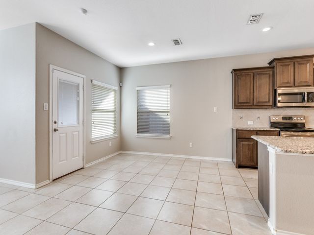 11332 Gold Canyon Drive, Fort Worth, TX 76052