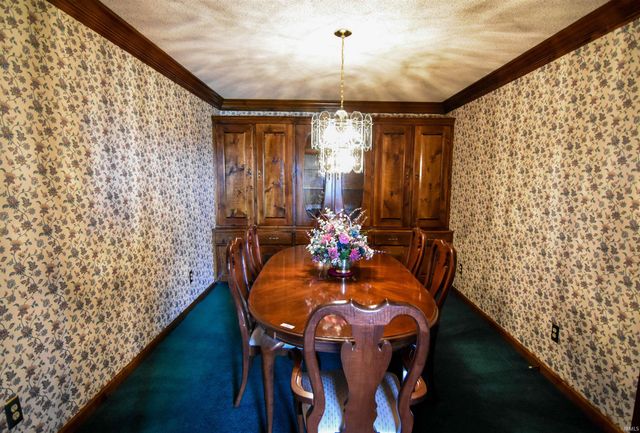 11088 S Owensville Road, Haubstadt, IN 47639