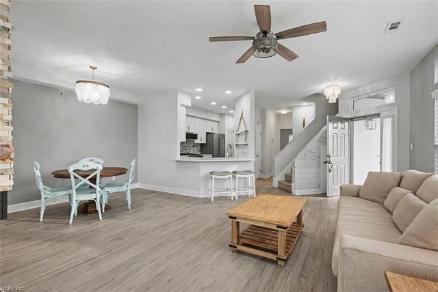 1040 Porte Harbour Arch, Hampton, VA 23664
