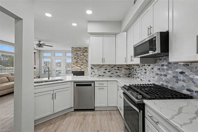 1040 Porte Harbour Arch, Hampton, VA 23664