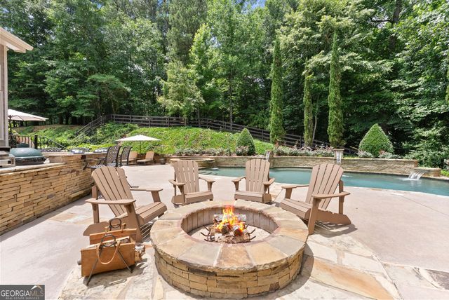 136 Riverview Drive, Suwanee, GA 30024