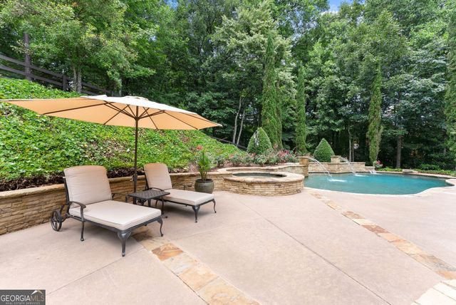 136 Riverview Drive, Suwanee, GA 30024