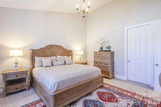 14 E Saddle Notch Lane, Tuckasegee, NC 28783