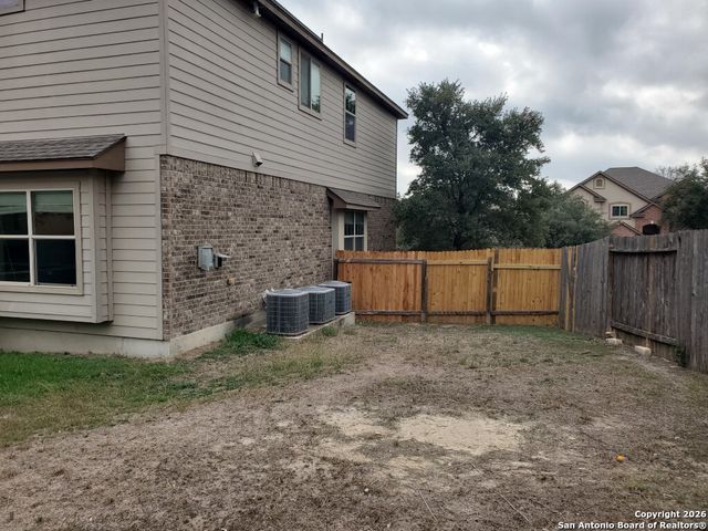 315 Chloe Hts, San Antonio, TX 78253