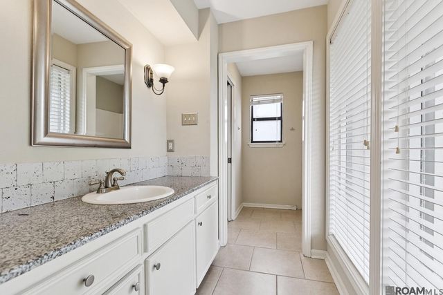 12037 Oak Haven Ave, Baton Rouge, LA 70810