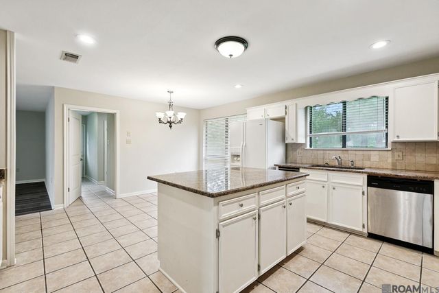 12037 Oak Haven Ave, Baton Rouge, LA 70810