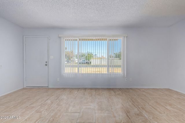 6320 N 47TH Avenue, Glendale, AZ 85301