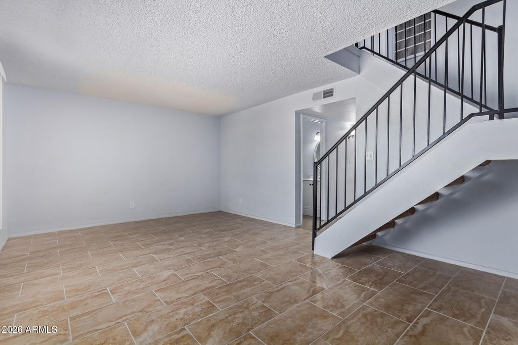 6320 N 47TH Avenue, Glendale, AZ 85301 — photo 4