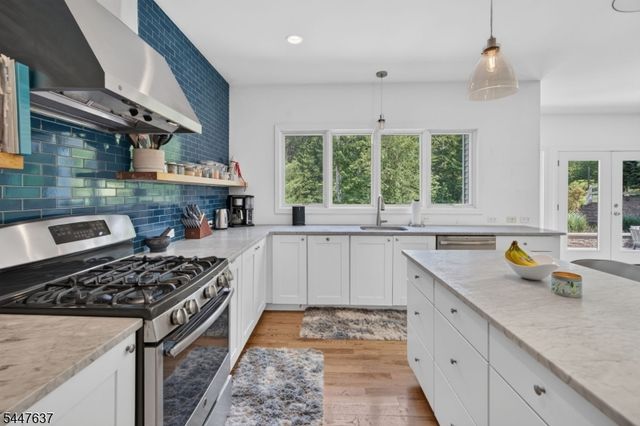 49 Haggerty Dr, West Orange Twp., NJ 07052