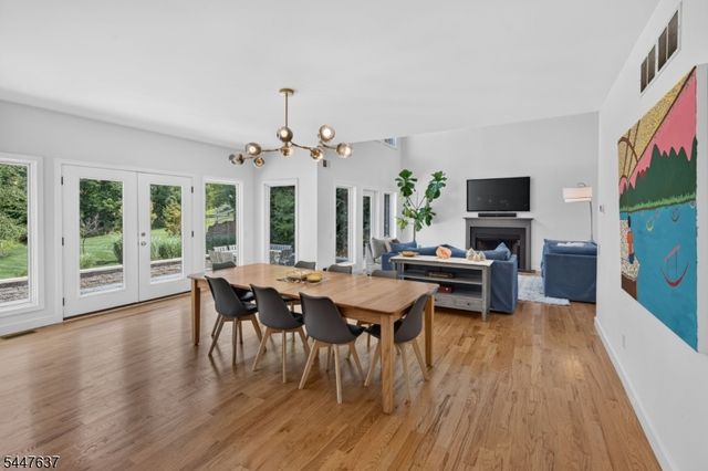 49 Haggerty Dr, West Orange Twp., NJ 07052