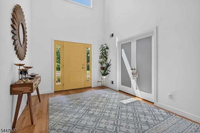 49 Haggerty Dr, West Orange Twp., NJ 07052