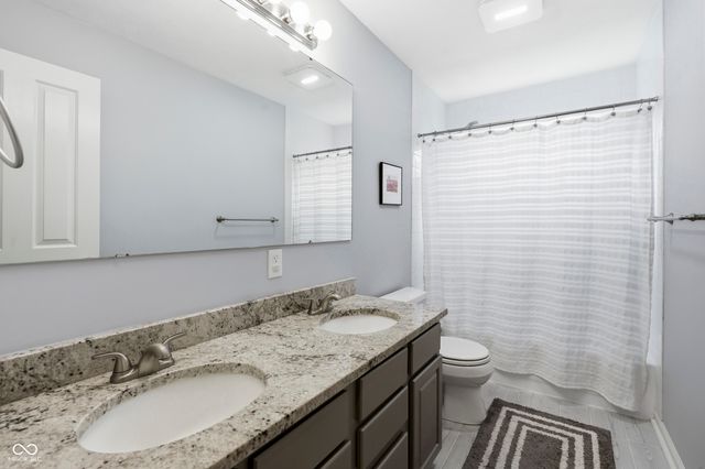 10917 Yorktown Crossing, Carmel, IN 46032