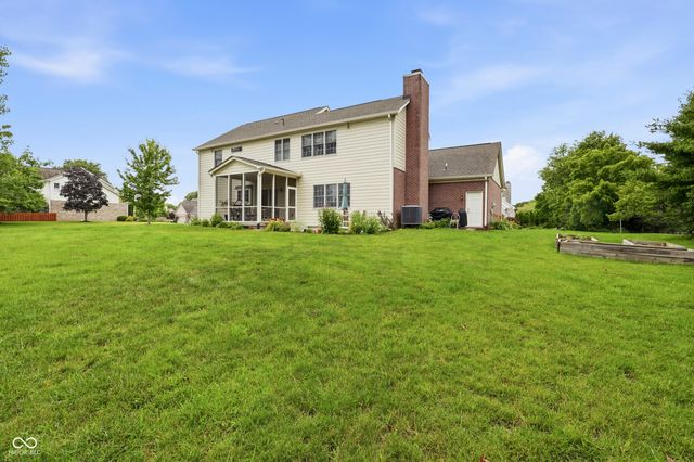 10917 Yorktown Crossing, Carmel, IN 46032