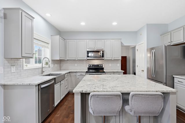 10917 Yorktown Crossing, Carmel, IN 46032