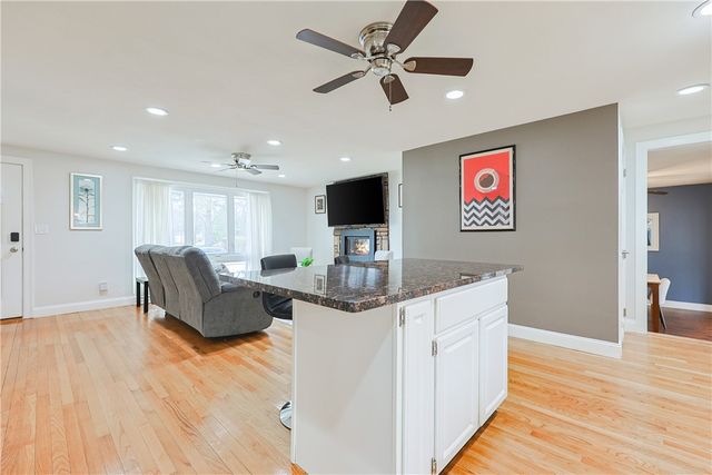 40 Forestdale Drive, Cumberland, RI 02864