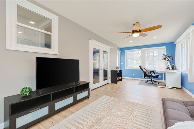 40 Forestdale Drive, Cumberland, RI 02864