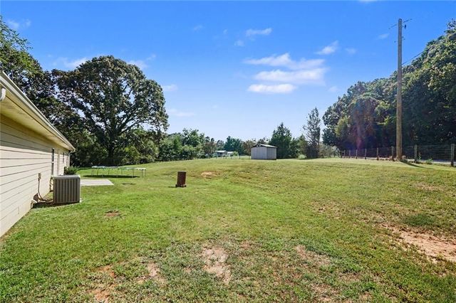 958 Hale Road, Maysville, GA 30558