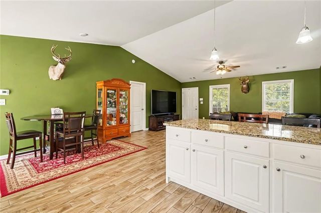 958 Hale Road, Maysville, GA 30558