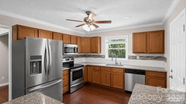 5313 Clearwater Lake Road, Mount Holly, NC 28120
