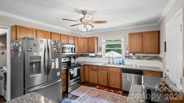 5313 Clearwater Lake Road, Mount Holly, NC 28120