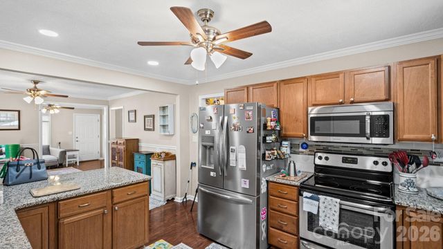 5313 Clearwater Lake Road, Mount Holly, NC 28120