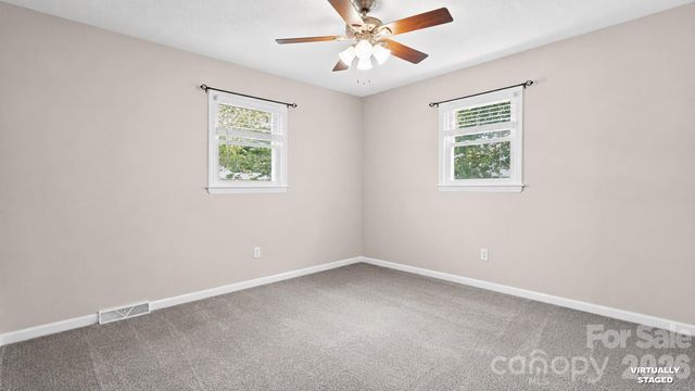 5313 Clearwater Lake Road, Mount Holly, NC 28120
