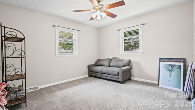 5313 Clearwater Lake Road, Mount Holly, NC 28120
