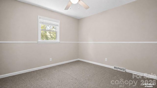 5313 Clearwater Lake Road, Mount Holly, NC 28120