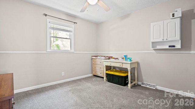 5313 Clearwater Lake Road, Mount Holly, NC 28120