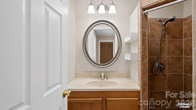 5313 Clearwater Lake Road, Mount Holly, NC 28120
