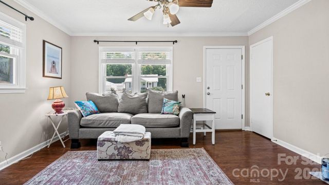 5313 Clearwater Lake Road, Mount Holly, NC 28120
