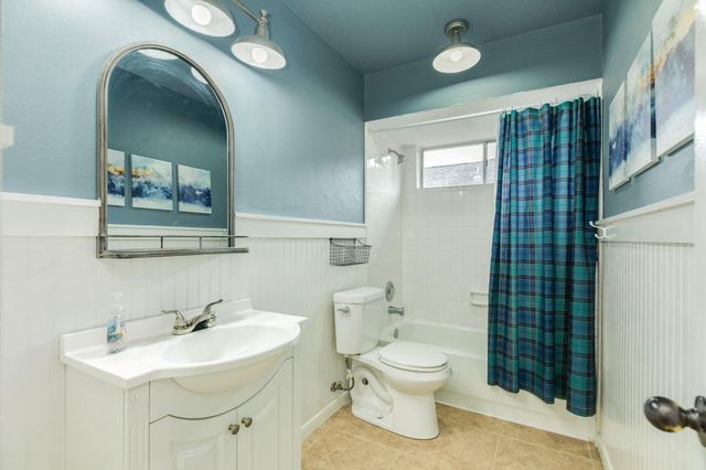 3210 Deer Trail Drive, Alvin, TX 77511