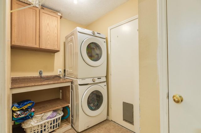 3210 Deer Trail Drive, Alvin, TX 77511